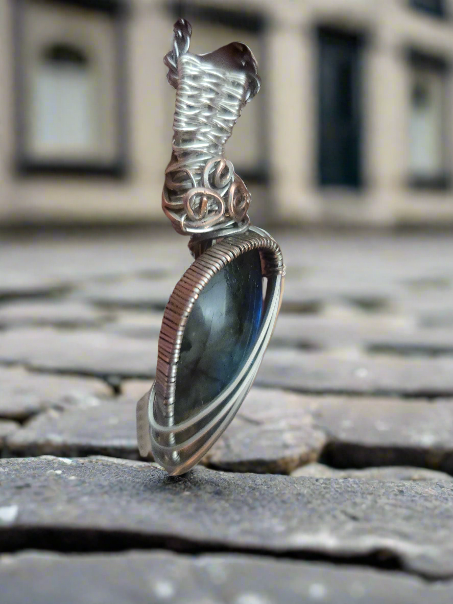 The Gyrestone Pendant